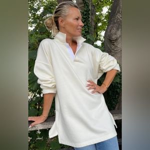 Sloppy Joe Collar 02 in Warm White Size 3